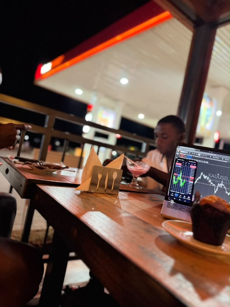 People exploring a market opportunity together